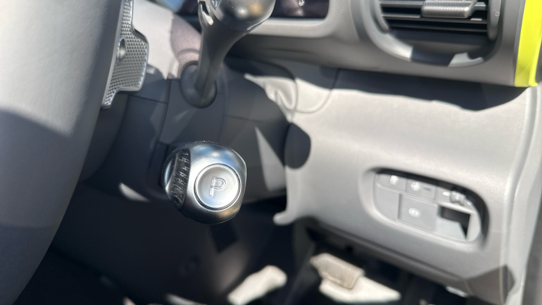 Hyundai INSTER 85kW Cross 49kWh 5dr Auto Electric Hatchback